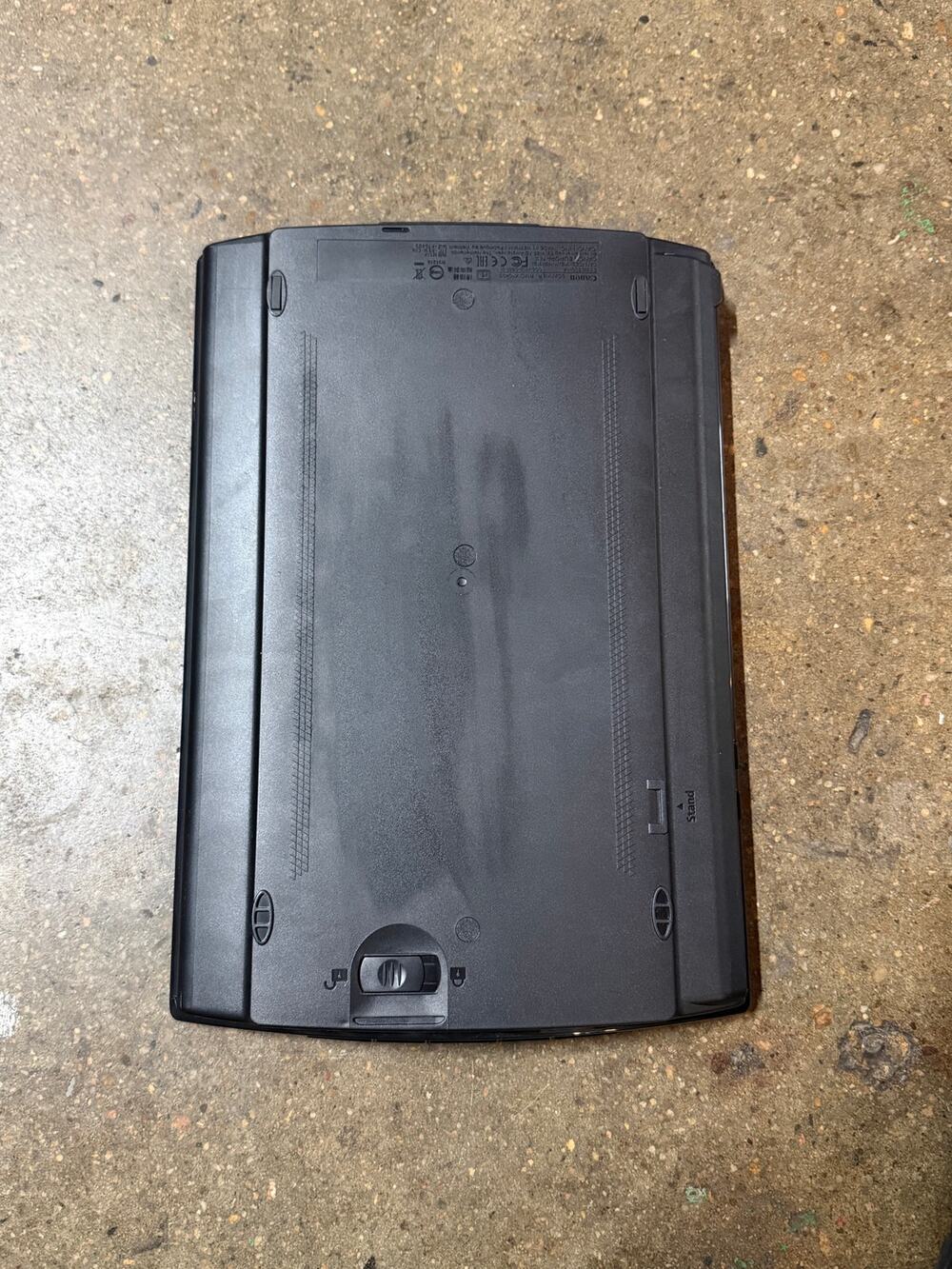 Canon CanoScan LiDE 220 Photo Document Flatbed Scanner - No Cords, No Software